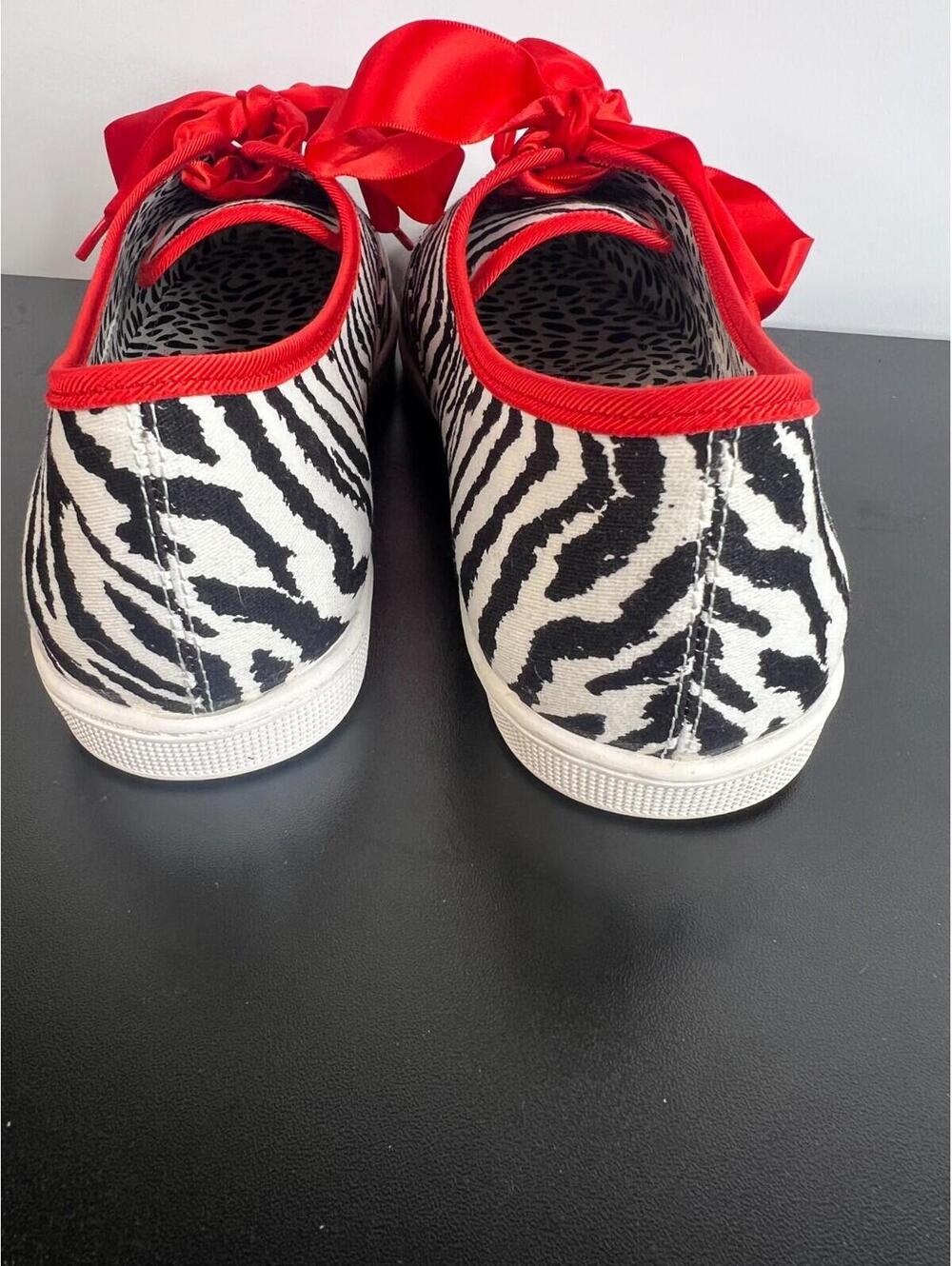 J Renee Zebra Print Sneakers 9Wide  Rhinestone Toe Red Ribbon Lace Fashion Shoes - Picture 13 of 15
